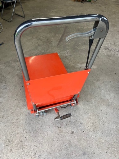 油圧式昇降台車　150kg 足踏式　テーブルリフト リフトテーブル　WAKO KT-150H 動作確認済み
