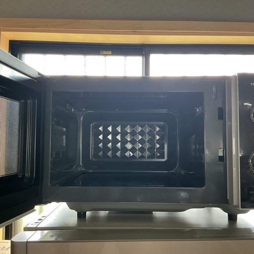 状態良いです✨高年式?TOSHIBA東芝2024年製ER-SM17(W)黒ブラック電子レンジ