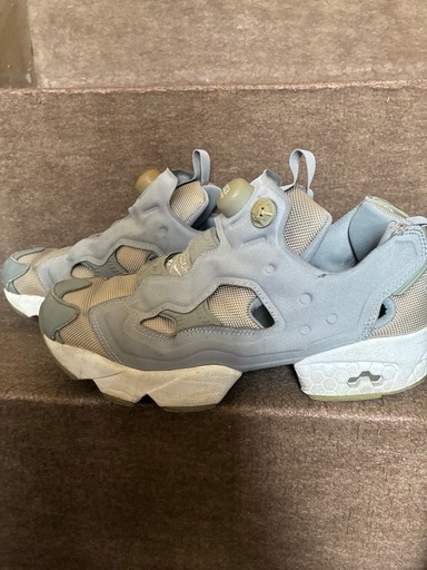 Reebokポンプフューリー