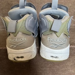 Reebokポンプフューリーの画像