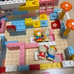 ハローキティ　びょういんごっこ　ブロックの画像