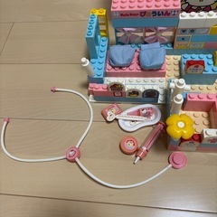 ハローキティ　びょういんごっこ　ブロックの画像