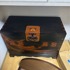 ●和モダン 象嵌細工 整理箪笥 バンダジ風デザイン 衣装箪笥/引出し収納/和箪笥/時代箪笥/チェスト/タンス/黒檀・紫檀・花梨などの画像