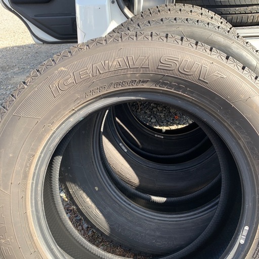 スタッドレス225/65/17
