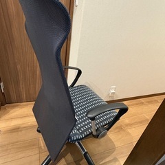ハイバックオフィスチェアの画像