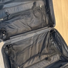 キャリーケースの画像