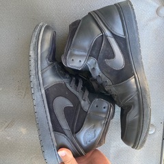 Nike Air Jordan 1 ブラック トリプルブラックの画像