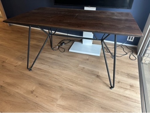 ダイニングテーブル　チェア