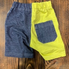  子供服（田舎の無人販売）
の画像