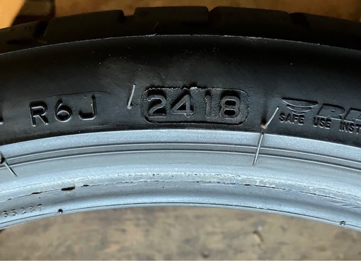 中古夏タイヤ2本　BRIDGESTONE POTENZA 2018年製　225/35R19　