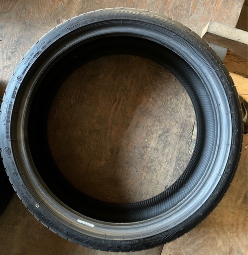 中古夏タイヤ2本　BRIDGESTONE POTENZA 2018年製　225/35R19　