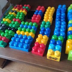 大きなブロック　たくさんの画像