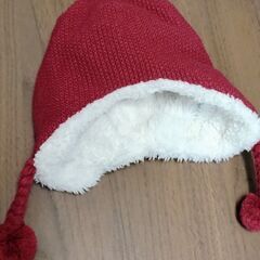 【★未使用品★　りんごの帽子　キッズ帽子　子供用帽子　モコモコ　冬　ニット帽】の画像