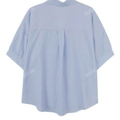 【限定値下げ中】shein 垂直ストライプドロップショルダーシャツ ブラウスの画像
