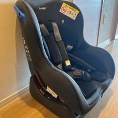 【美品】Combi チャイルドシートの画像