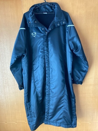 クリーニング済み　ナイキ　NIKE　ダウンコート　ベンチコート　ダウン コート　トレーニングウェア　部活　野球　サッカー　陸上　ラグビー　ゴルフ