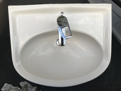 洗面器(TOTO)製