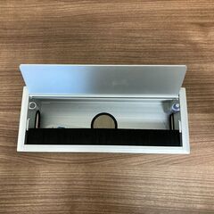 【中古、9ヵ月使用】ミーティングテーブル配線ボックス付きと椅子2脚の画像