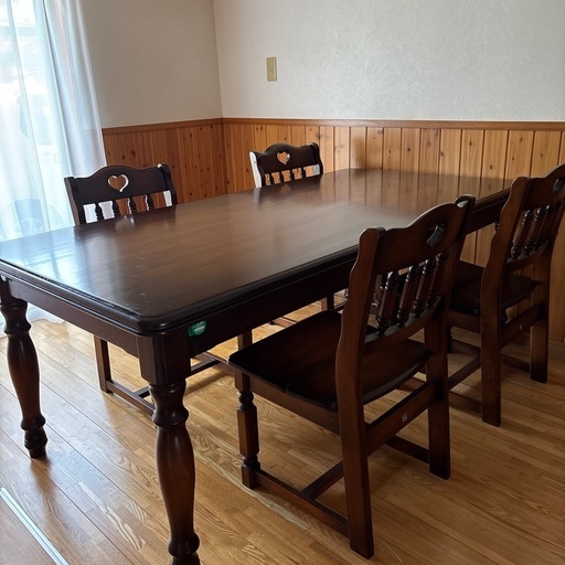 木製ダークブラウンテーブルと椅子セット4脚　ダイニングテーブル 　家具