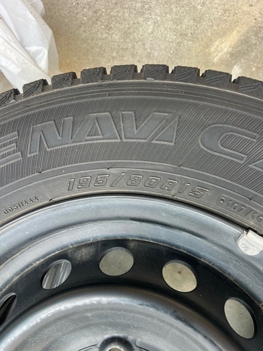 日産キャラバン NV350に履かせていたスノータイヤ
