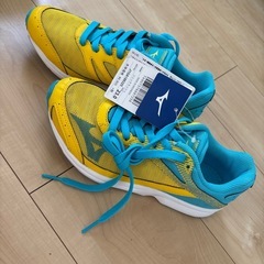 ミズノ　ランニングシューズ　23.0センチの画像
