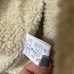 美品✨ボアジャケットMサイズの画像