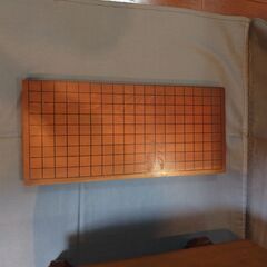 碁盤セット［ 足付き碁盤　折りたたみ式碁盤　碁石 ］の画像
