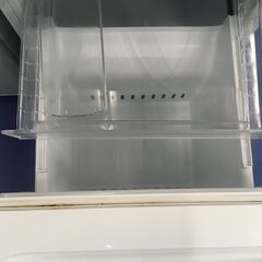 ★リユースのサカイ横浜南店★YM1479 ワールプールジャパン 冷蔵庫 YRZ-F15J 156L 22年製 動作確認／クリーニング済みの画像