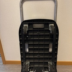 お譲りする方決まりました。台車の画像