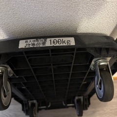 お譲りする方決まりました。台車の画像