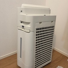 SHARP 空気清浄機 KC-J50の画像