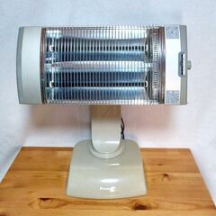 【B306】ダイキン　遠赤外線暖房機　セラムヒート　2013年製　動作確認OKの画像