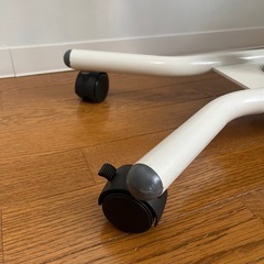 【美品】施術台 ネイルワゴン UVワゴン 作業台 サロン家具 サイドテーブルの画像