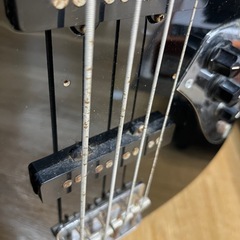 FENDERのベースをご紹介します！の画像