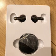 USB充電式イヤホンの画像