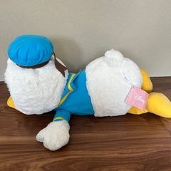 寝そべりドナルドぬいぐるみ大の画像