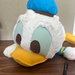 寝そべりドナルドぬいぐるみ大の画像