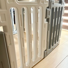 ベビー ペット サークル ホワイトxグレーの画像
