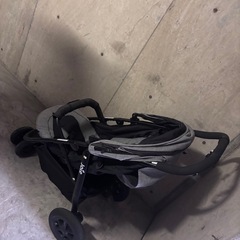  ベビーカー
の画像