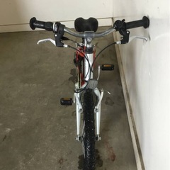 A-165△ y 岐阜発/ PEUGEOT/ プジョー/ 307WRC/ 子供用自転車/ 20インチ/ 6段変速/ タイヤひび割れあり/ 走行確認/ 現状品/ R7.7/21 △の画像