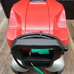 【開封未使用品箱なし】makita マキタ エアコンプレッサ AC500XL タンク容量11L 赤【ハンズクラフト熊本けやき通り店】【店頭取引限定】の画像