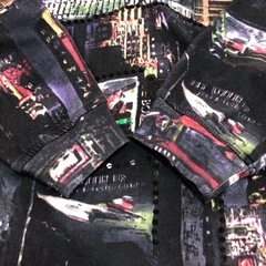 ジャングル割引有★【ジャングルジャングル岸和田店】Supreme Skyline Sequin NIGHT 長袖Tシャツ メンズ Lサイズ ブラック系  南大阪 岸和田市 貝塚市 泉佐野市 和泉市 忠岡町 熊取町の画像