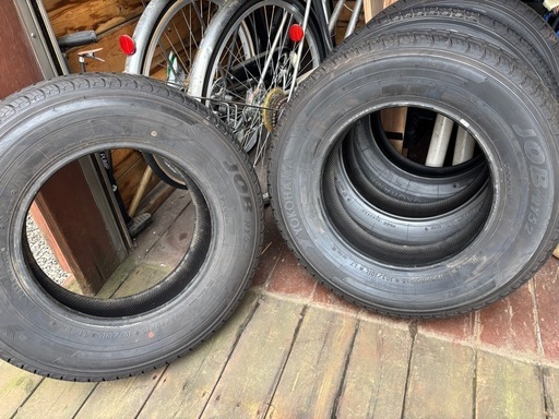 タイヤ、ホイール 195\80r15 LT