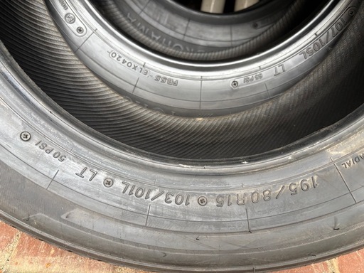 195\80r15 LT 　