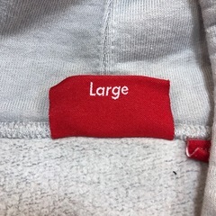 ジモティ割引有☆【ジャングルジャングル岸和田店】Supreme パーカー