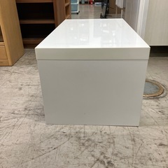 I 2510-056 白いローテーブル　中古　キズ汚れありの画像