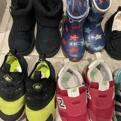  13〜15cm 8足セット！NIKEあり　靴　スニーカー　長靴の画像