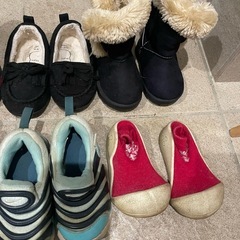  13〜15cm 8足セット！NIKEあり　靴　スニーカー　長靴の画像