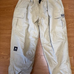 取り引き先決定済　スノーボードウェア 上下セット REPUBLIC&CO Lサイズ 2000円の画像