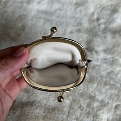 ハリネズミ がま口財布の画像